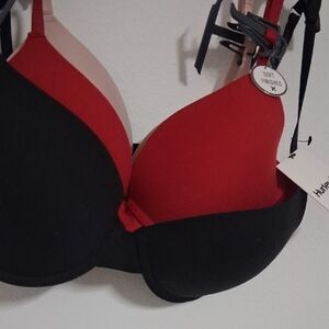 3 BNWT HURLEY 36C bras
